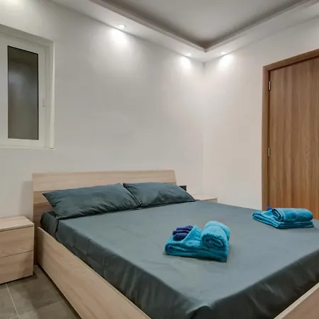 Apartment Luxury Apt